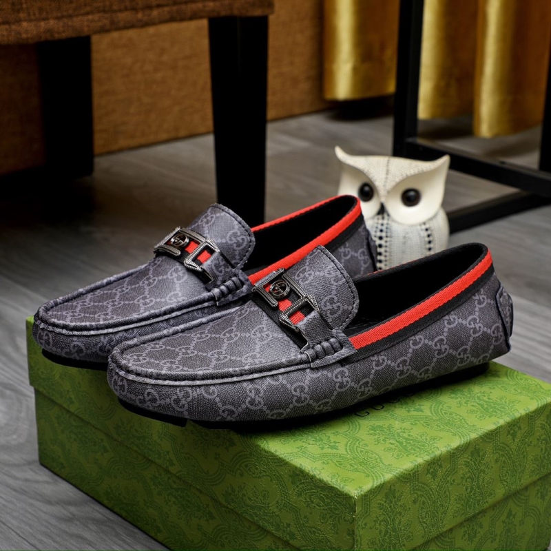 G*u*i leather shoes
